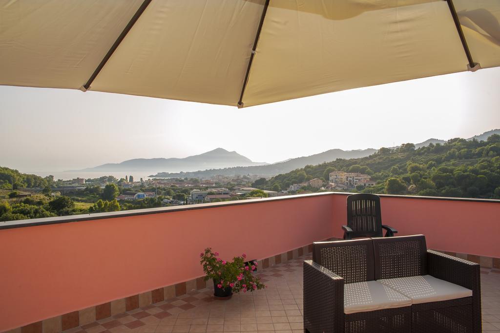Residence Gli Ulivi Di Eolo Sapri Kültér fotó