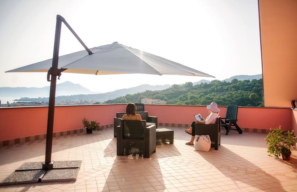 Residence Gli Ulivi Di Eolo Sapri Kültér fotó