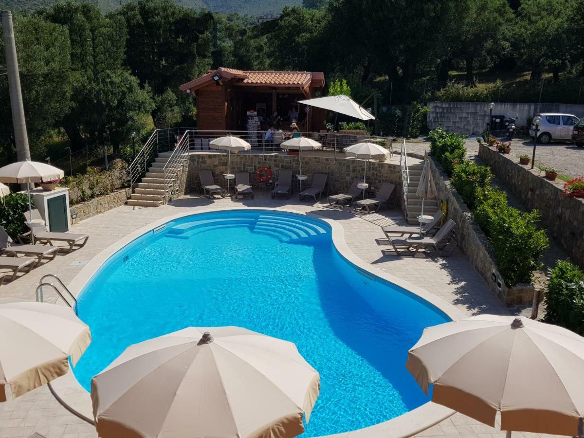 Residence Gli Ulivi Di Eolo Sapri Kültér fotó